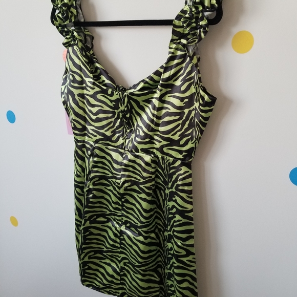 Capsule 98 - Zebra Green Dress - Size 8 - Picture 1 of 10